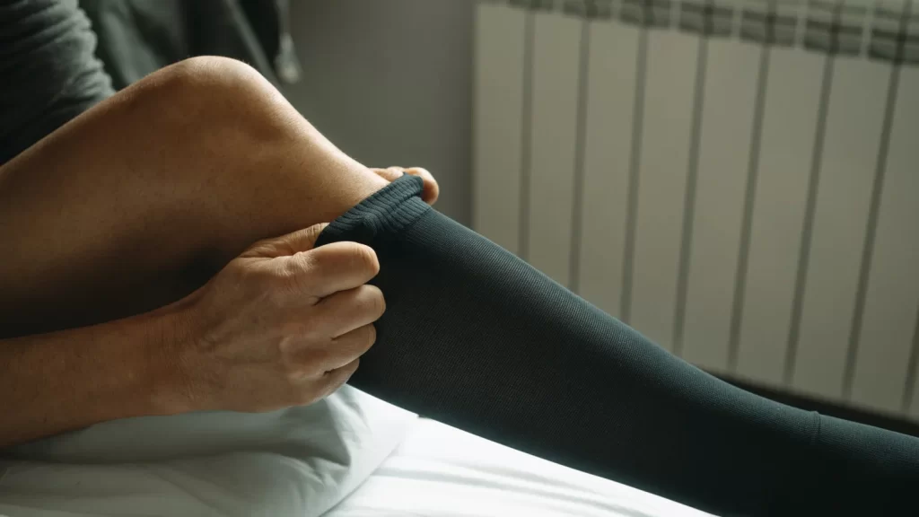سایز جوراب واریس را چگونه انتخاب کنیم؟